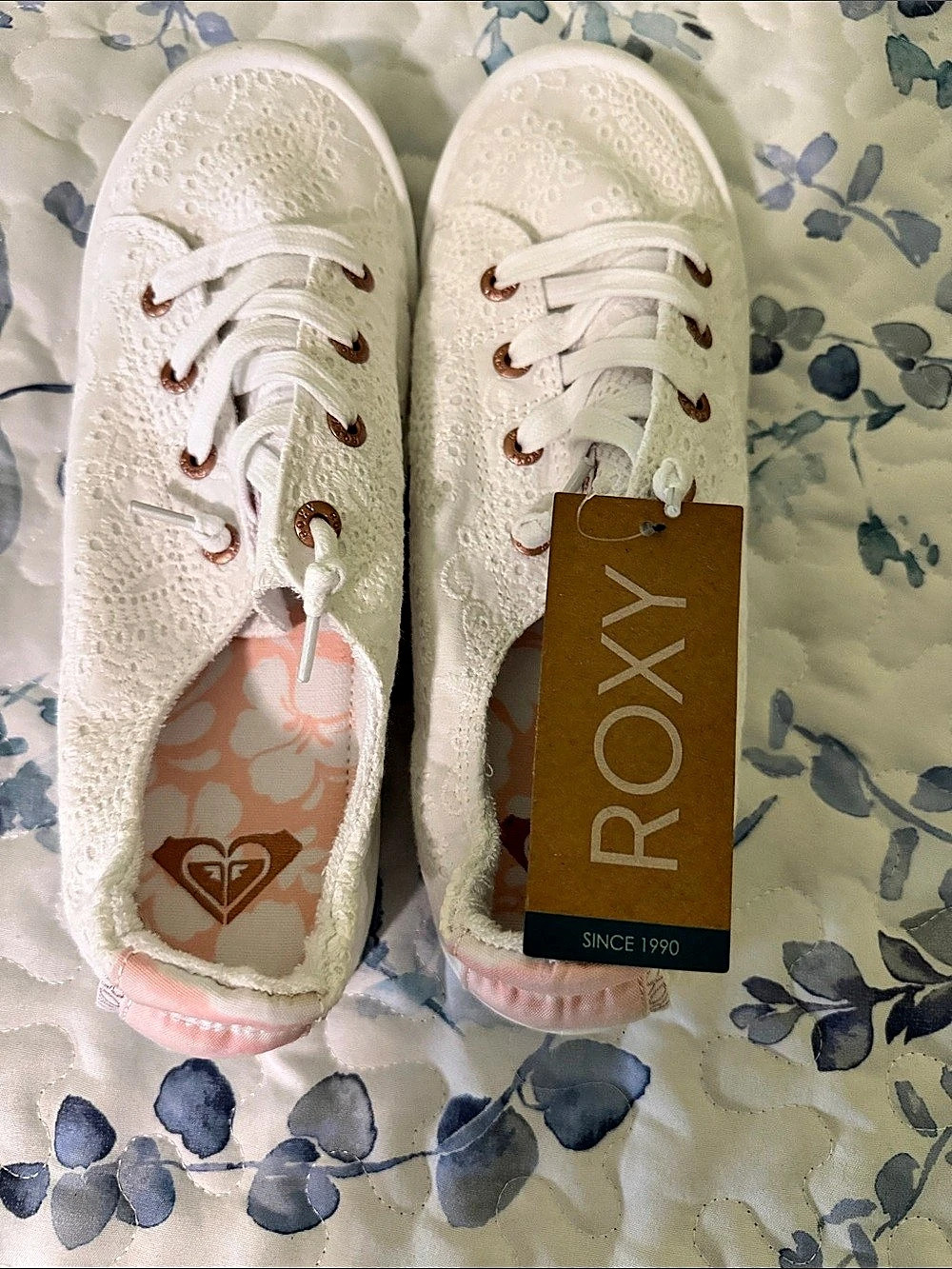 New Roxy Bayshore Plus Slip-On Sneakers. White eyelet pattern. Size 10
